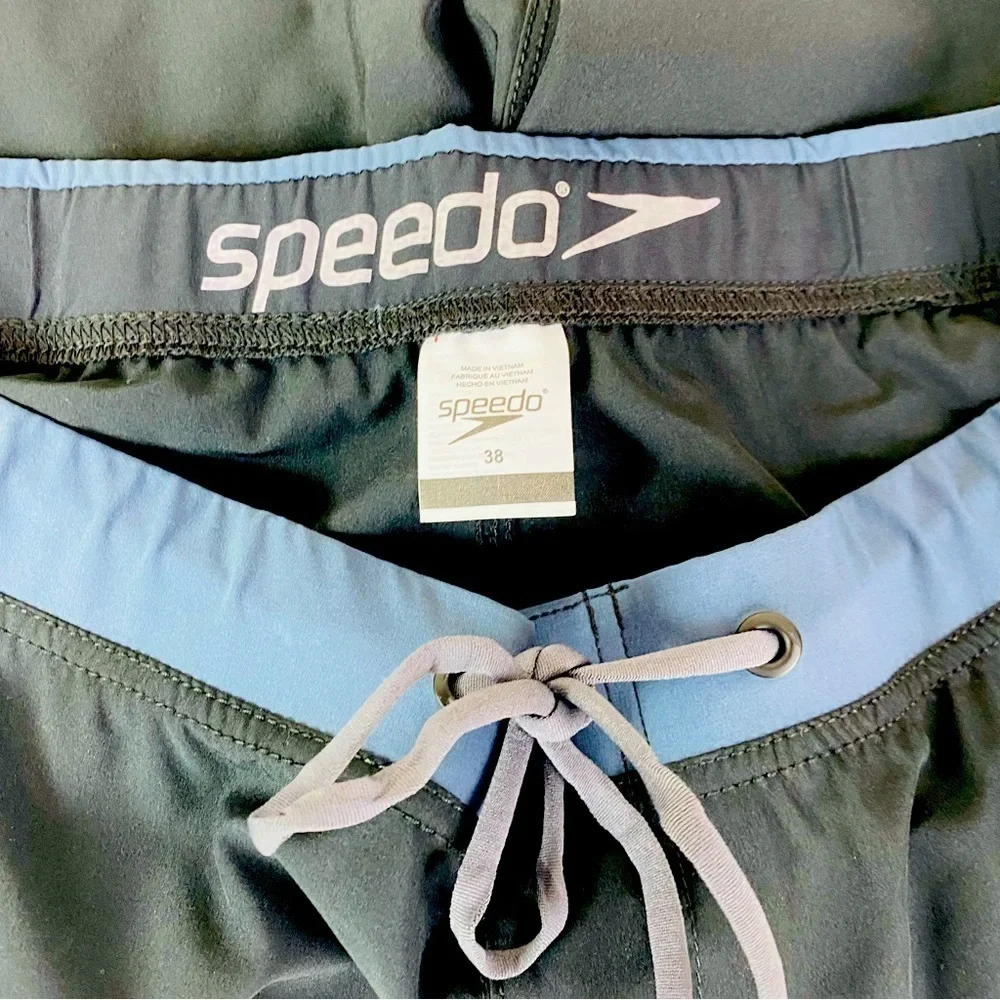 Speedo Ultra Stretch Black Board Shorts Size 38